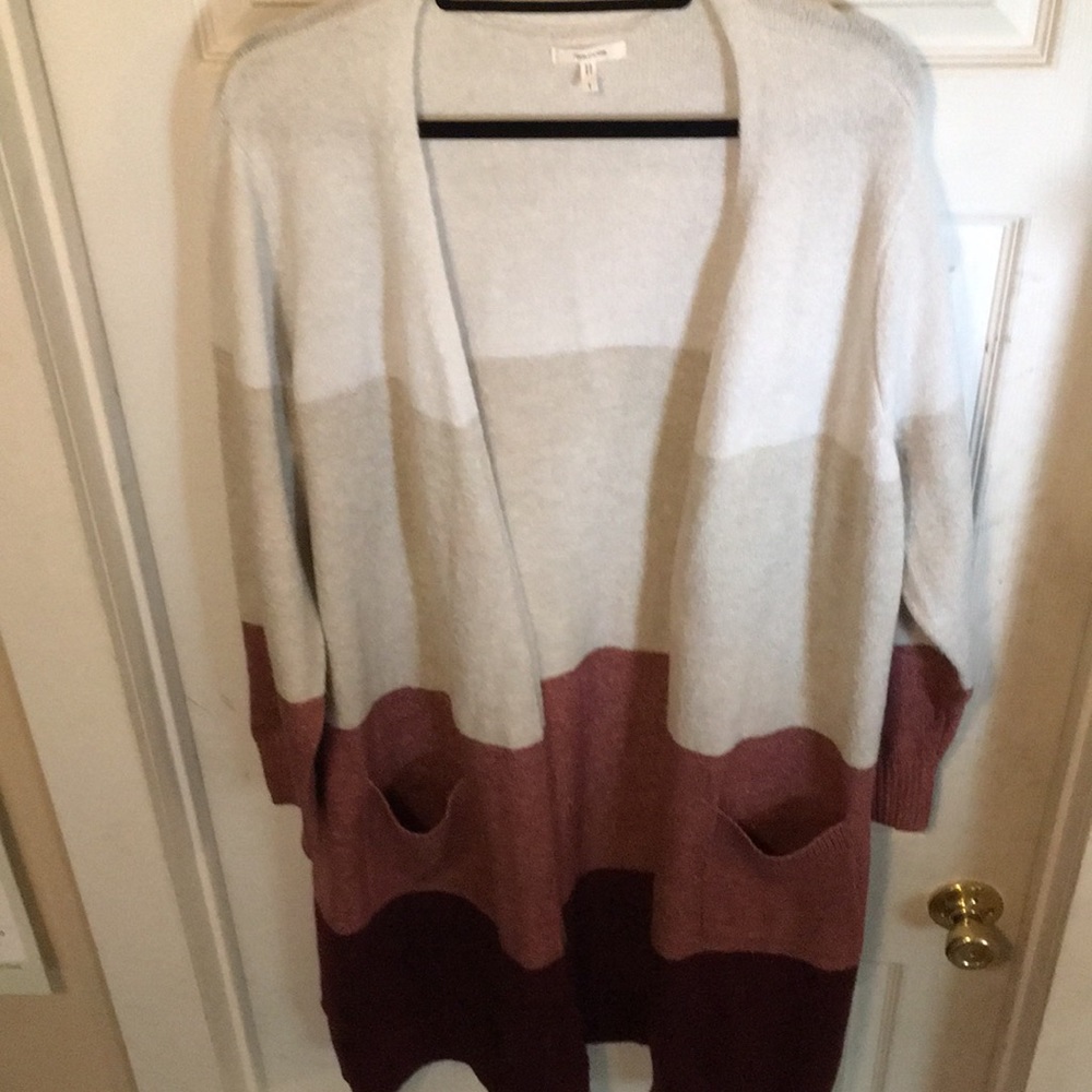 Maurice’s Long Colorblock Cardigan Sz 1